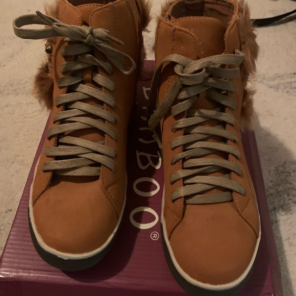 Bamboo fur strap shoes size 6.5 - Picture 4 of 4